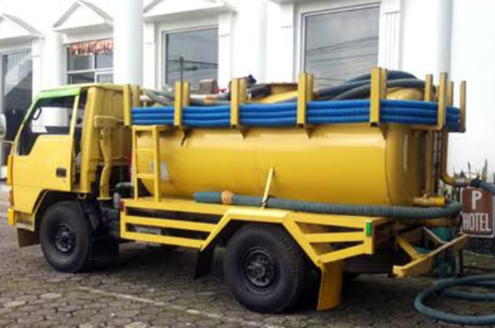 Sedot WC Mampet / Penuh Manado – Solusi Cepat, Bersih, dan Bergaransi! Manado